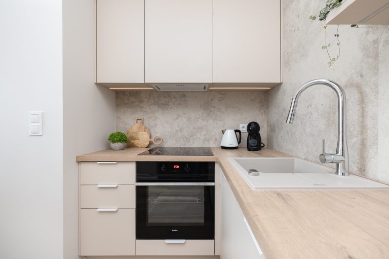 Wykończenie apartamentu Szczecin - Petrohouse - kuchnia