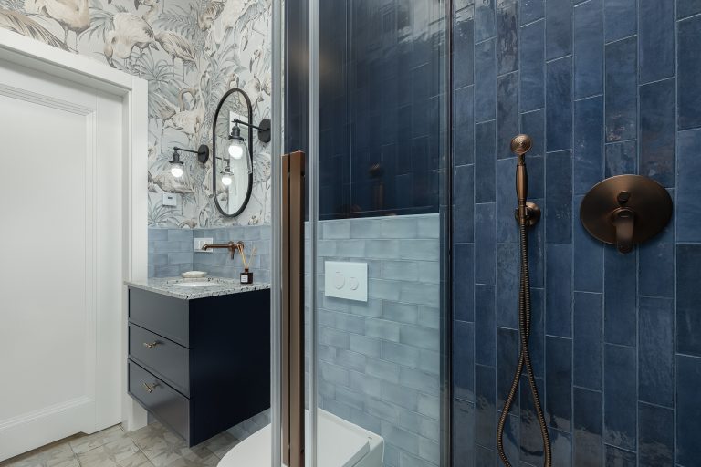 Remont domu jednorodzinnego - łazkienka - Petrohouse