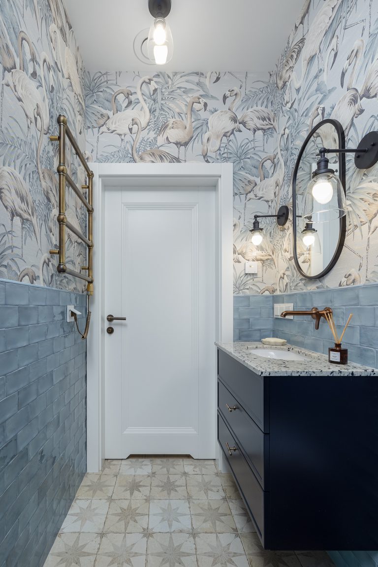 Remont domu jednorodzinnego - łazkienka - Petrohouse